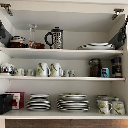 40 Qm Appartment Parkplatz, Balkon,Netflix, Prime เคมนิตซ์ ภายนอก รูปภาพ