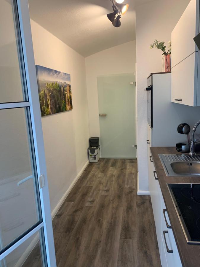 40 Qm Appartment Parkplatz, Balkon,Netflix, Prime เคมนิตซ์ ภายนอก รูปภาพ