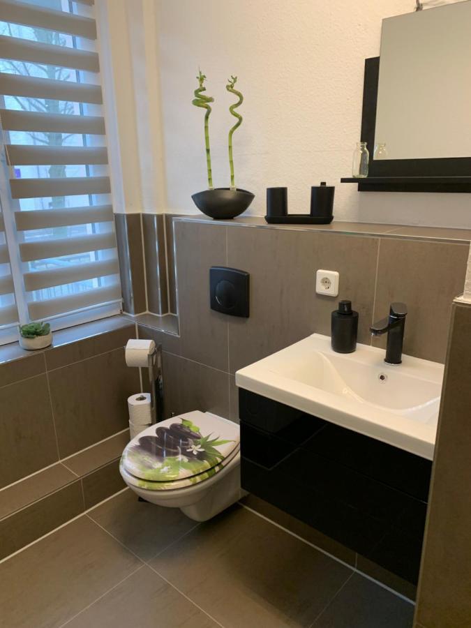 40 Qm Appartment Parkplatz, Balkon,Netflix, Prime เคมนิตซ์ ภายนอก รูปภาพ